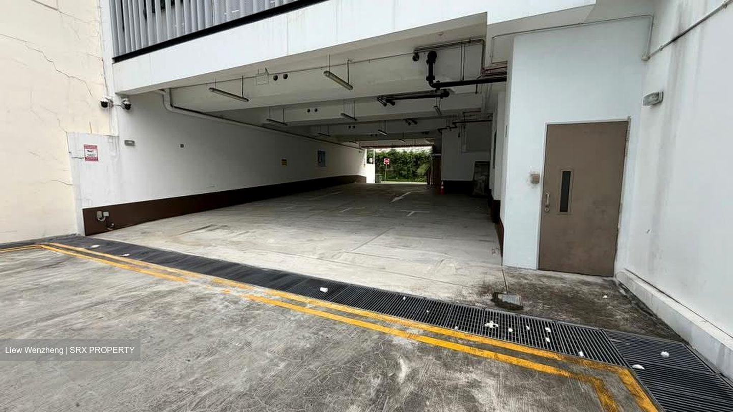 Lorong 18 Geylang (D14), Office #571641581